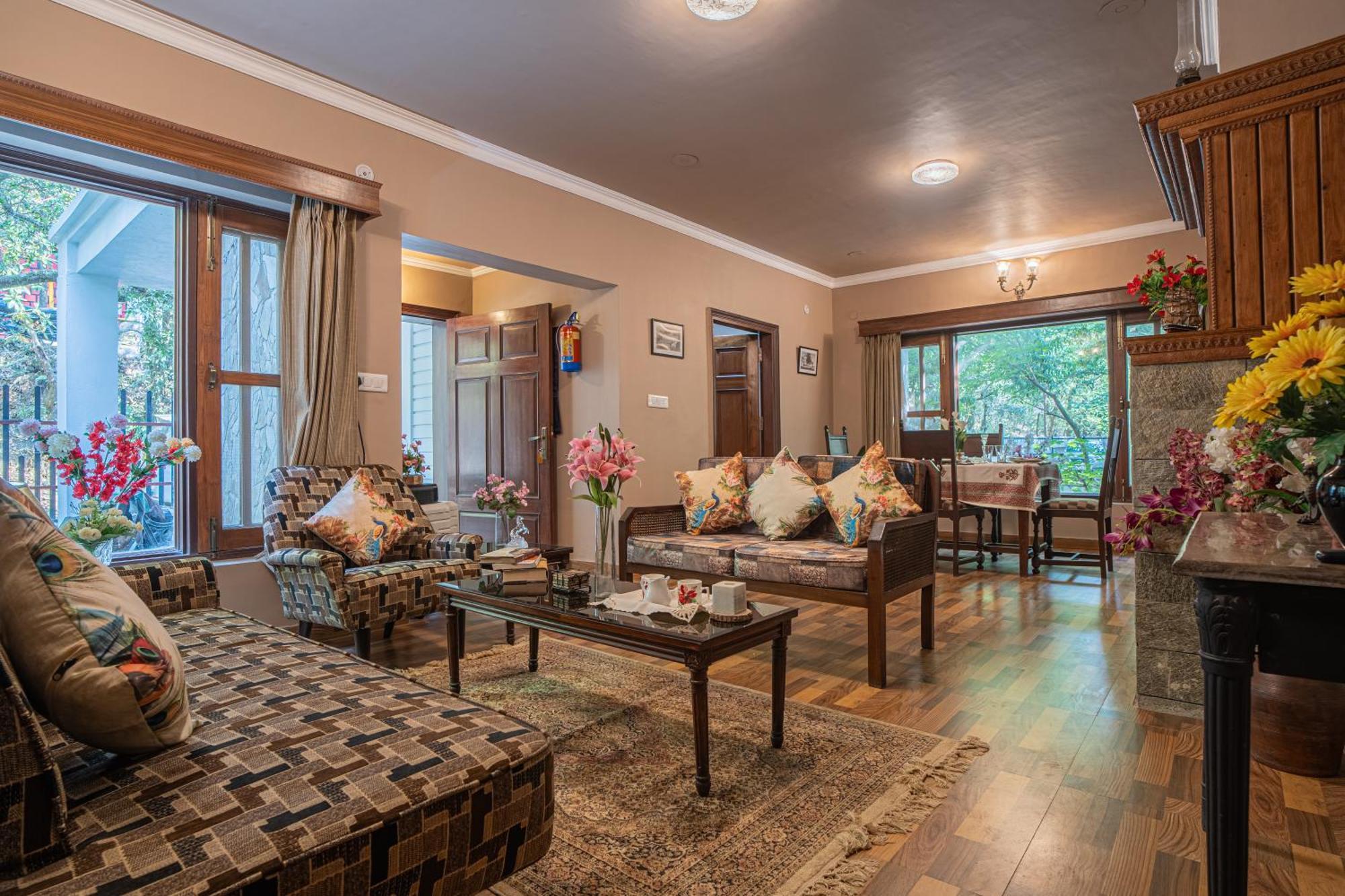 Vienna Forest Villa ไนนิตาล ภายนอก รูปภาพ