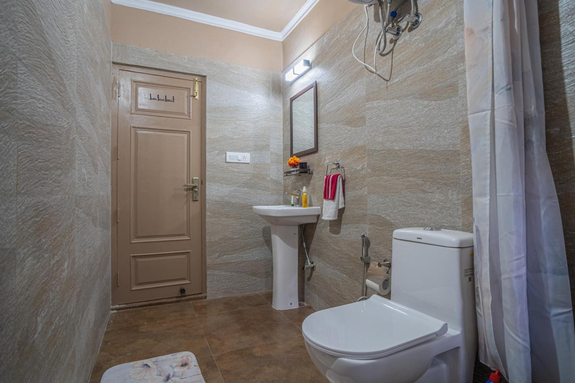 Vienna Forest Villa ไนนิตาล ภายนอก รูปภาพ