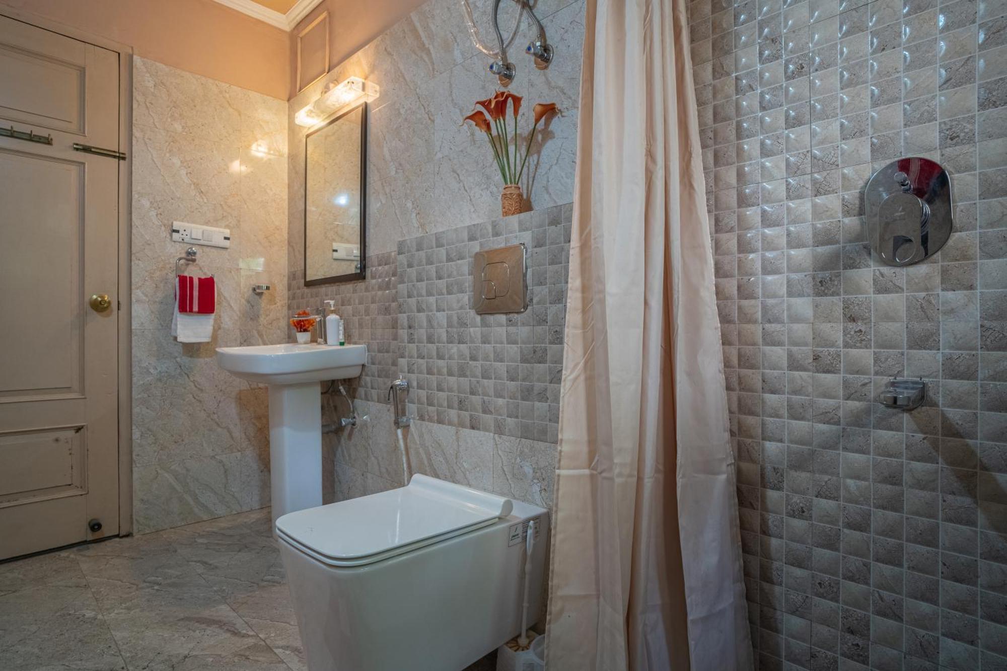 Vienna Forest Villa ไนนิตาล ภายนอก รูปภาพ